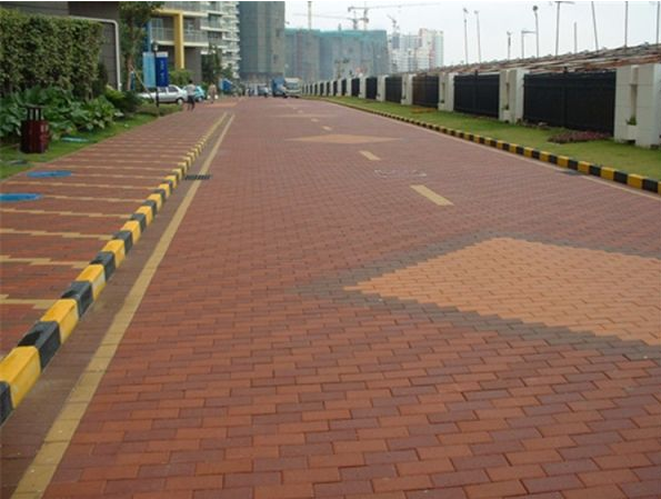 陶瓷顆粒透水磚的優(yōu)勢有哪些？